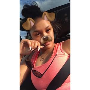 Meet your Posher, Tejia